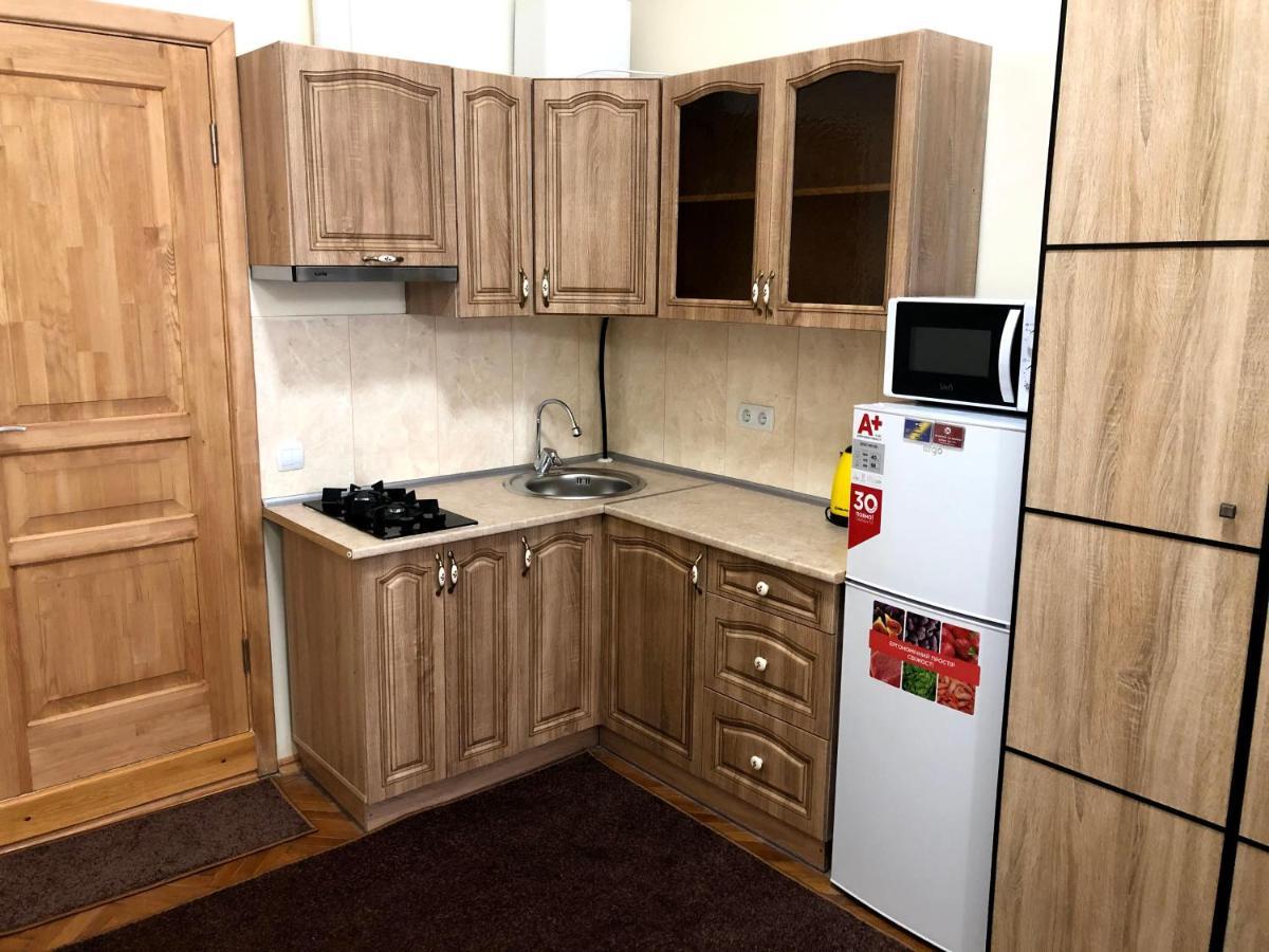 Gil Apartments, Korzo 7,2 Centre Ujgorod Dış mekan fotoğraf